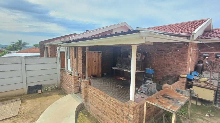 3 Bedroom Property for Sale in Strelitzia Park Eastern Cape